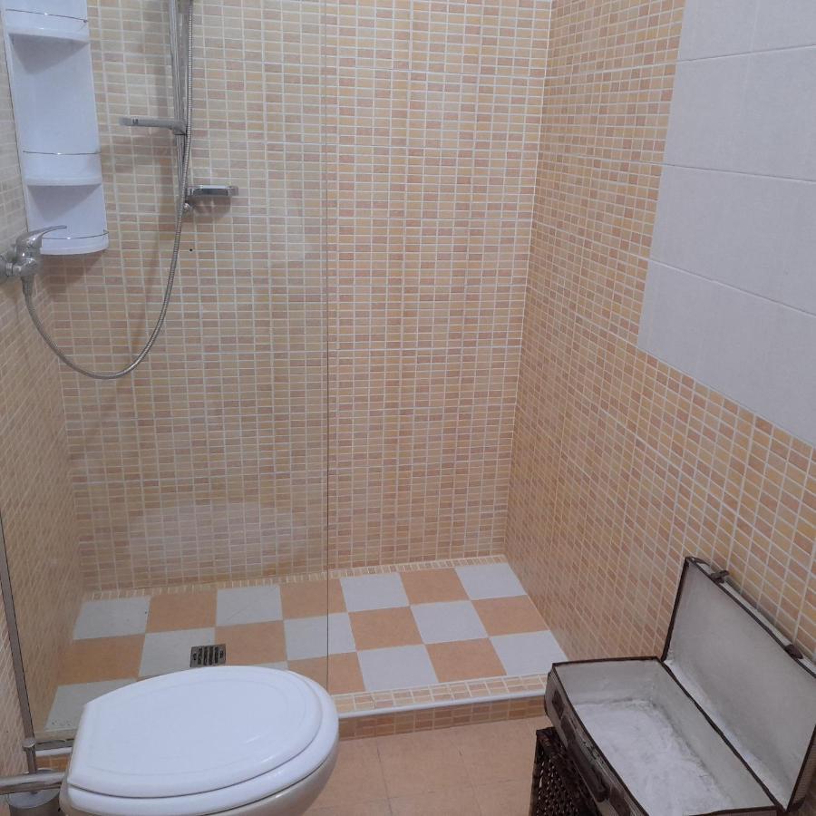 La Cavallerizza Guest House Cutrofiano Bagian luar foto